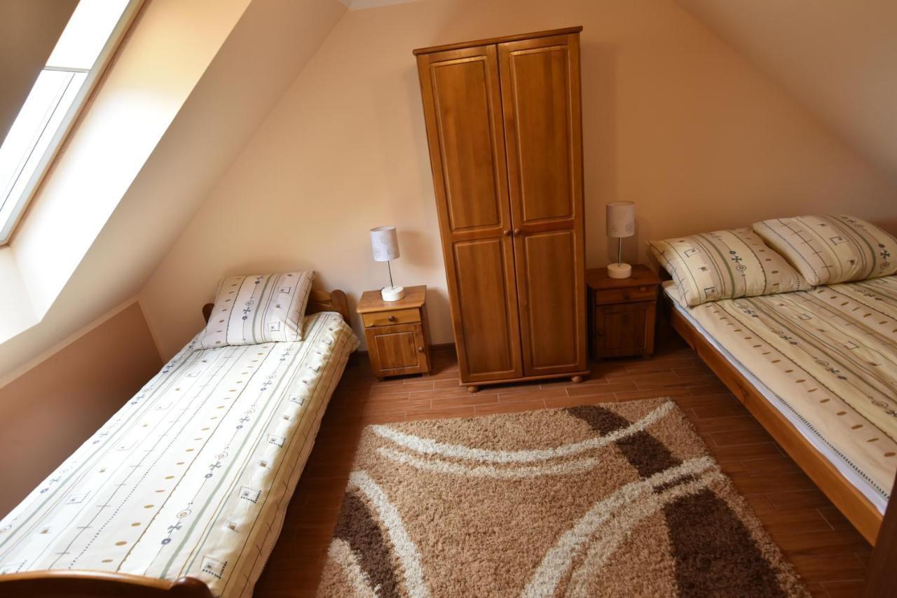 Apartamenty Przy Basenie Blisko Morza Brown Puck Exterior foto